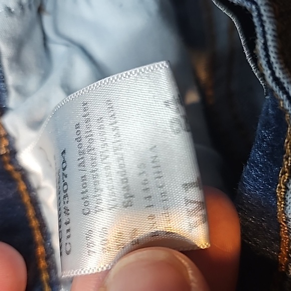 Sz 1/24 Kancan distressed shorts - Picture 3 of 7